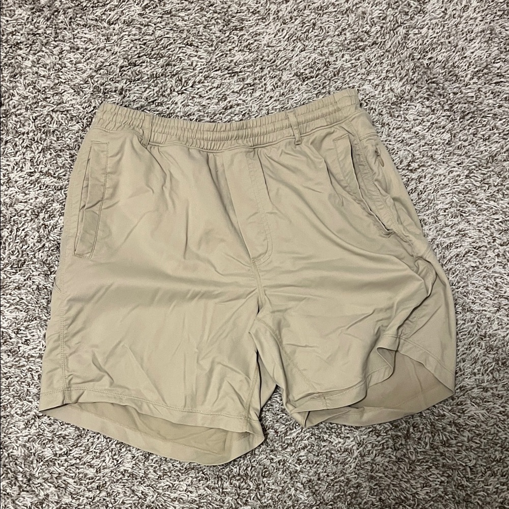 Birddogs Men's Tan Flat Front Shorts